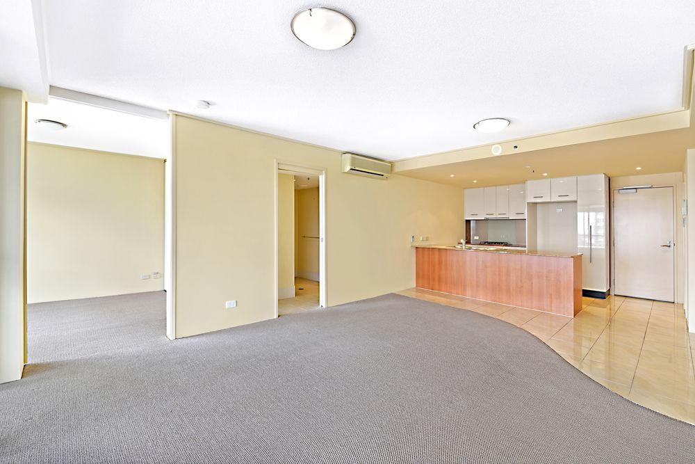 117/105 Scarborough Street, Southport QLD 4215, Image 2