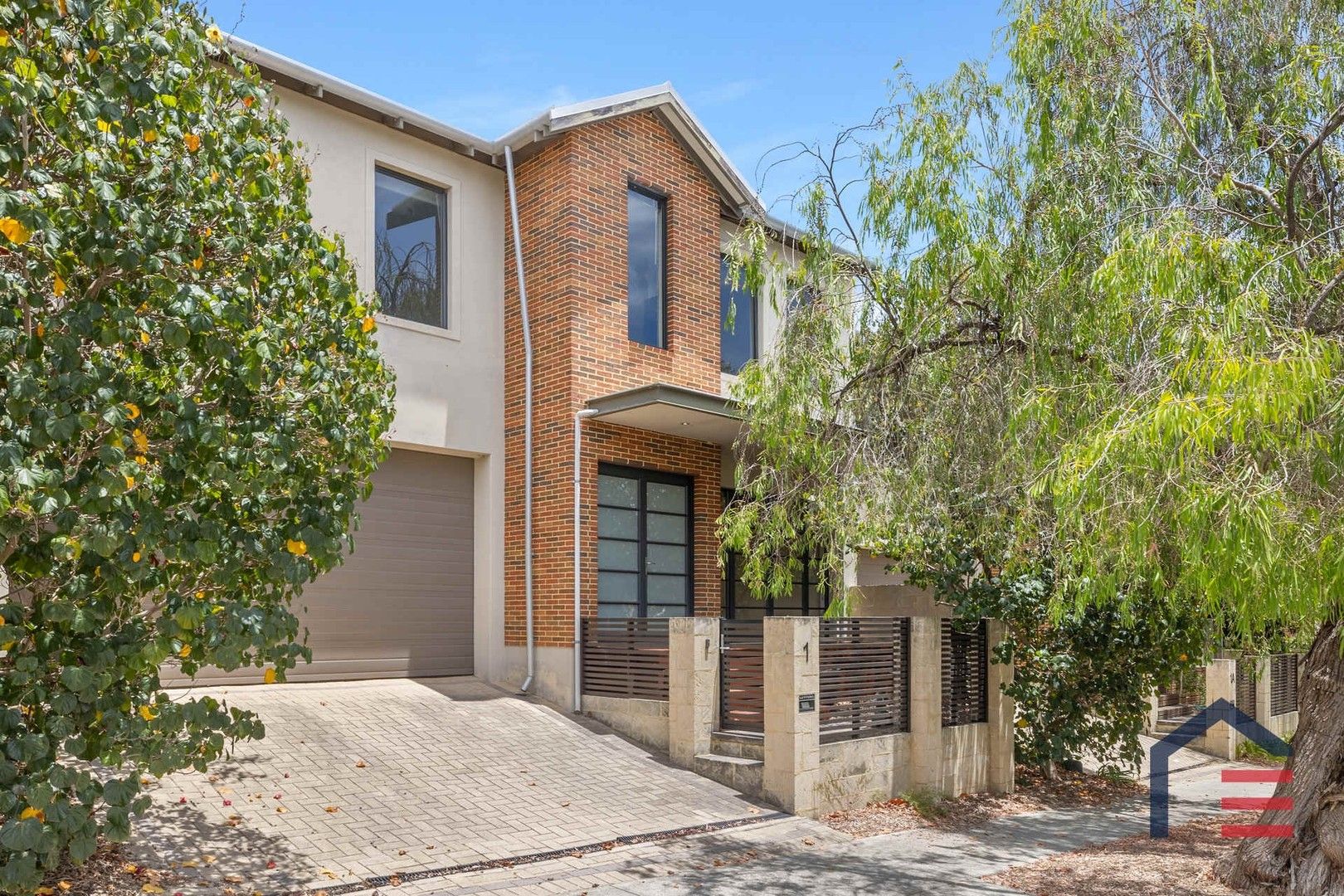 3 bedrooms Townhouse in 1 Third Avenue MOUNT LAWLEY WA, 6050