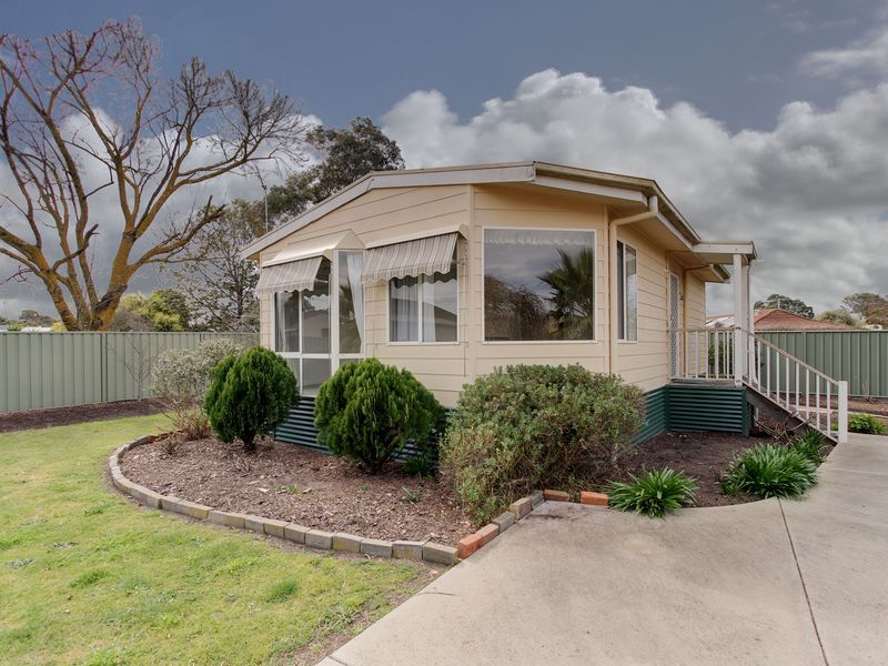 16 Briagolong Road, STRATFORD VIC 3862, Image 0