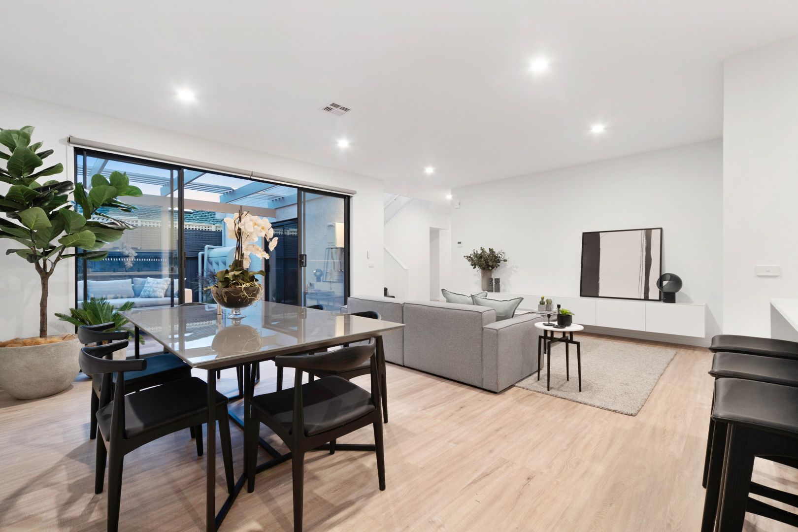 161 Thames Promenade, Chelsea Heights VIC 3196, Image 2