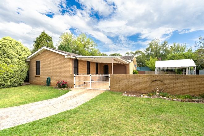 Picture of 5 Dougherty Place, ORANGE NSW 2800