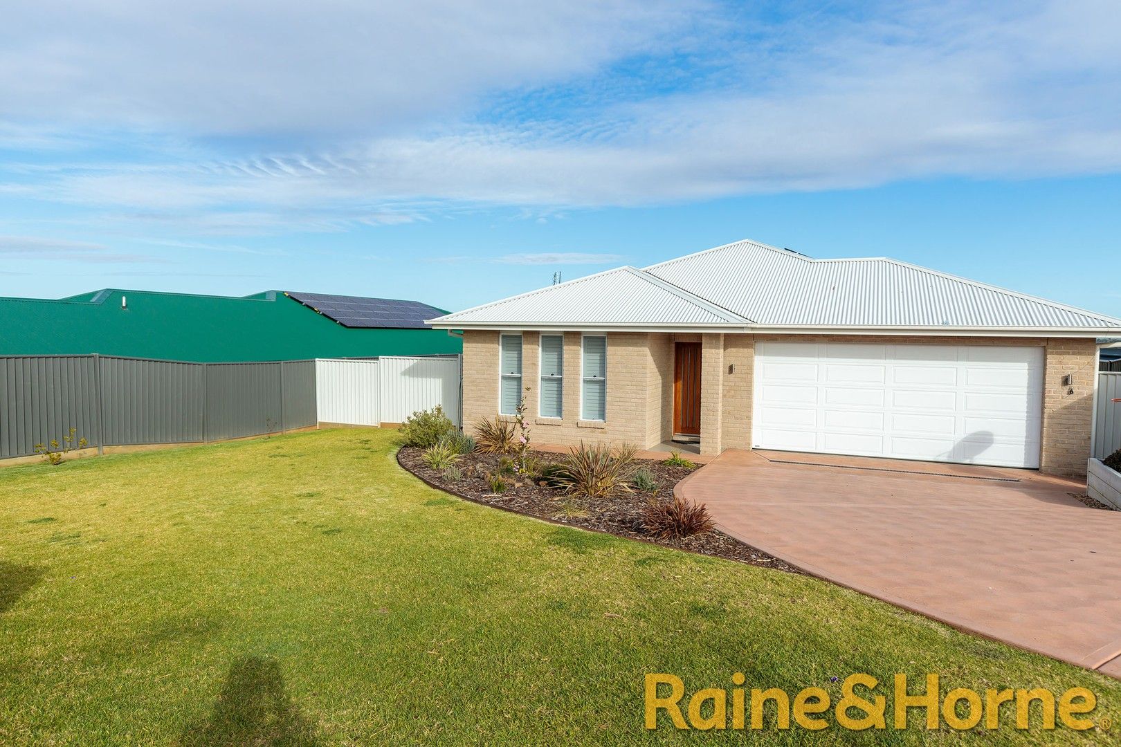 19 Fjord Court, Dubbo NSW 2830, Image 0