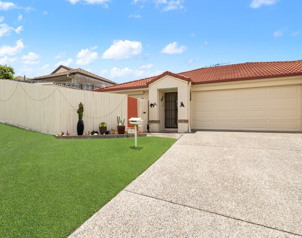 1/6 Eugenia Avenue, Rothwell QLD 4022