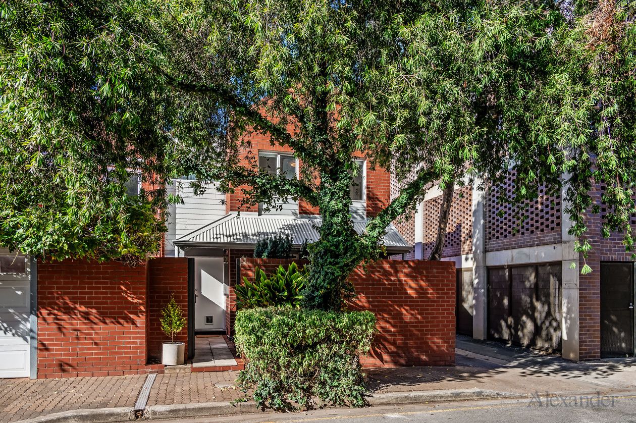 3 bedrooms Townhouse in 30 Charlotte Street ADELAIDE SA, 5000