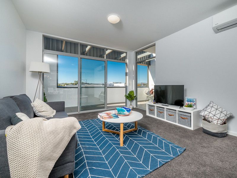 213/50 Pimlico Crescent, Wellard WA 6170, Image 1