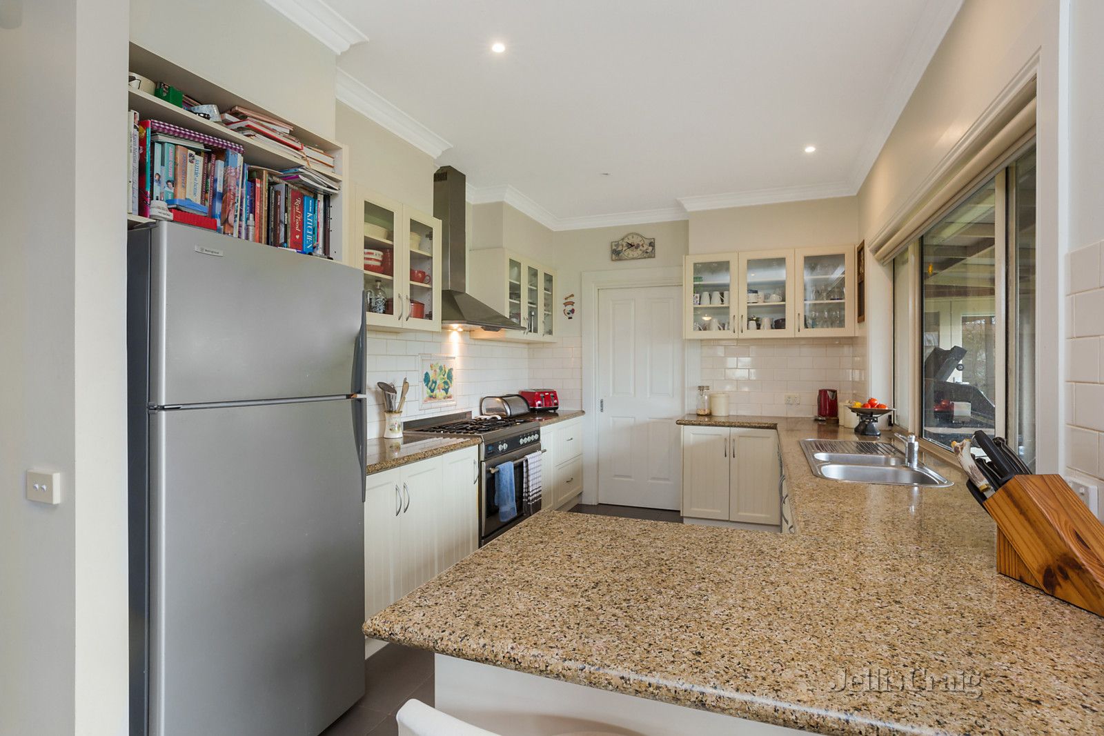 83 Thornhill Lane, Elphinstone VIC 3448, Image 2