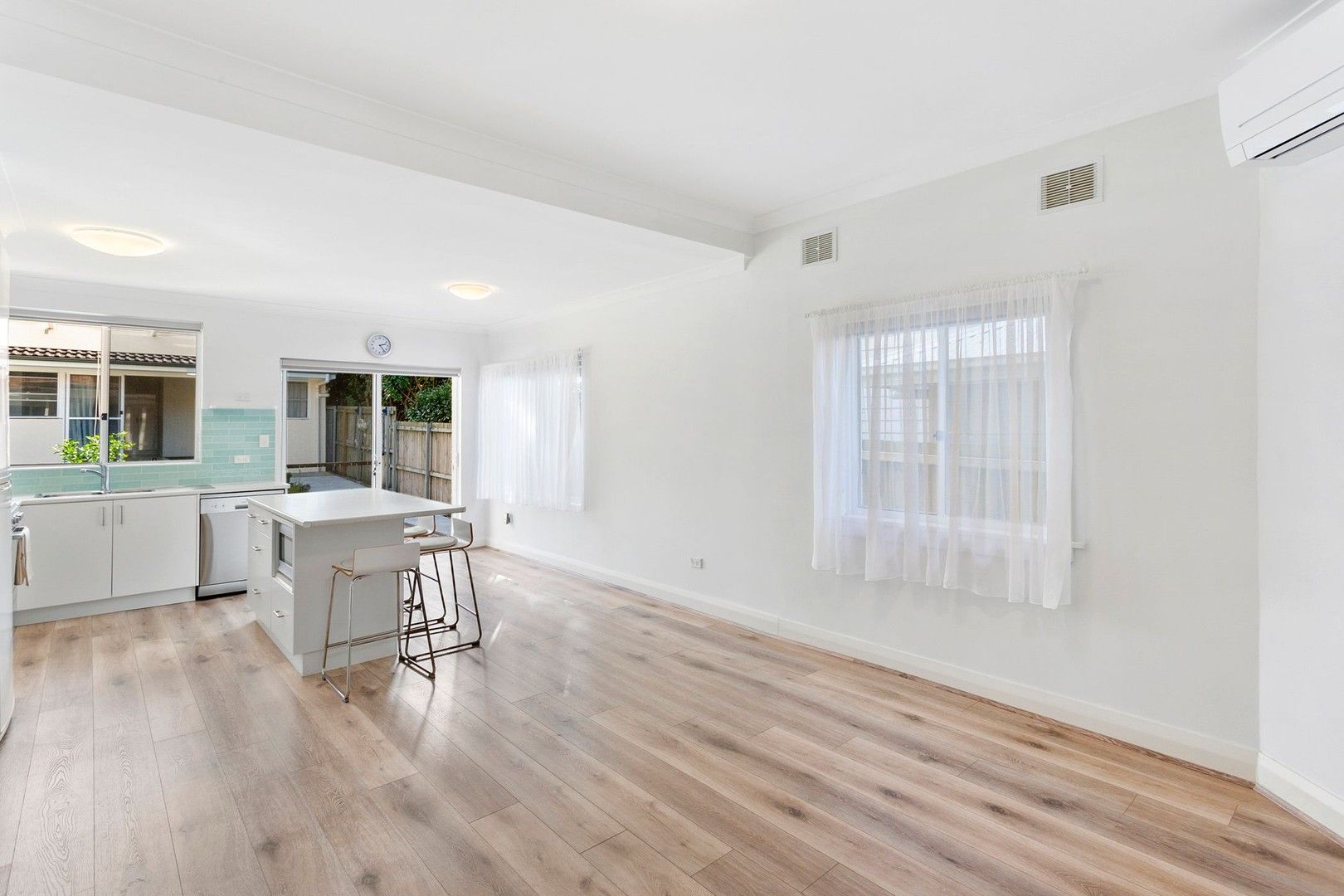 7 Kempbridge Avenue, Seaforth NSW 2092 House For Rent Domain