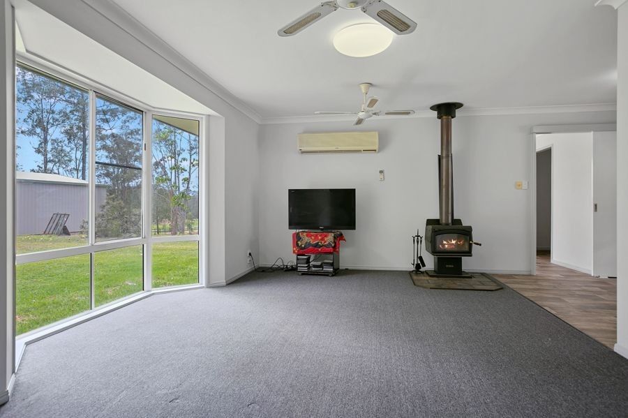 40 Wattle Avenue, Bells Bridge QLD 4570, Image 2