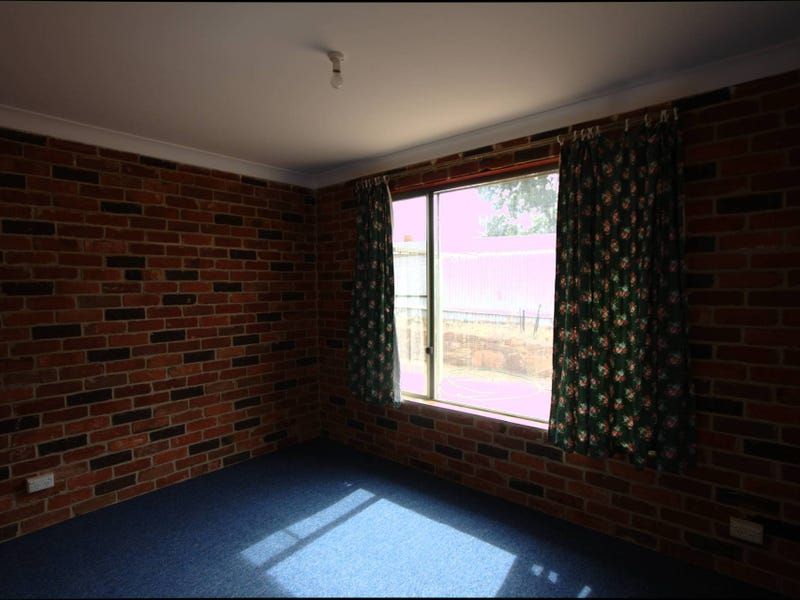 2/2 Racecourse Rd, Narrandera NSW 2700 Apartment For Rent Domain