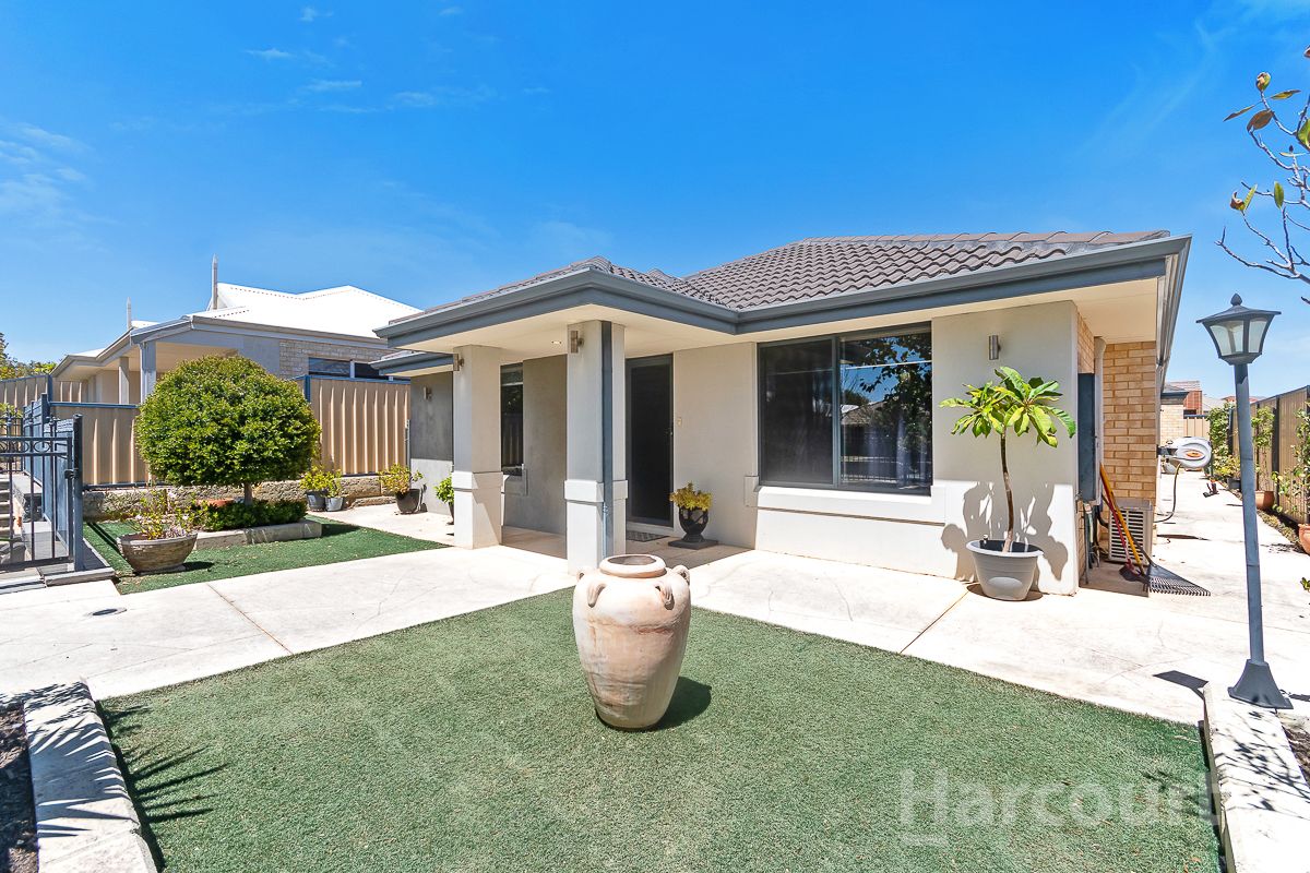 16 Atra Avenue, Tapping WA 6065, Image 1