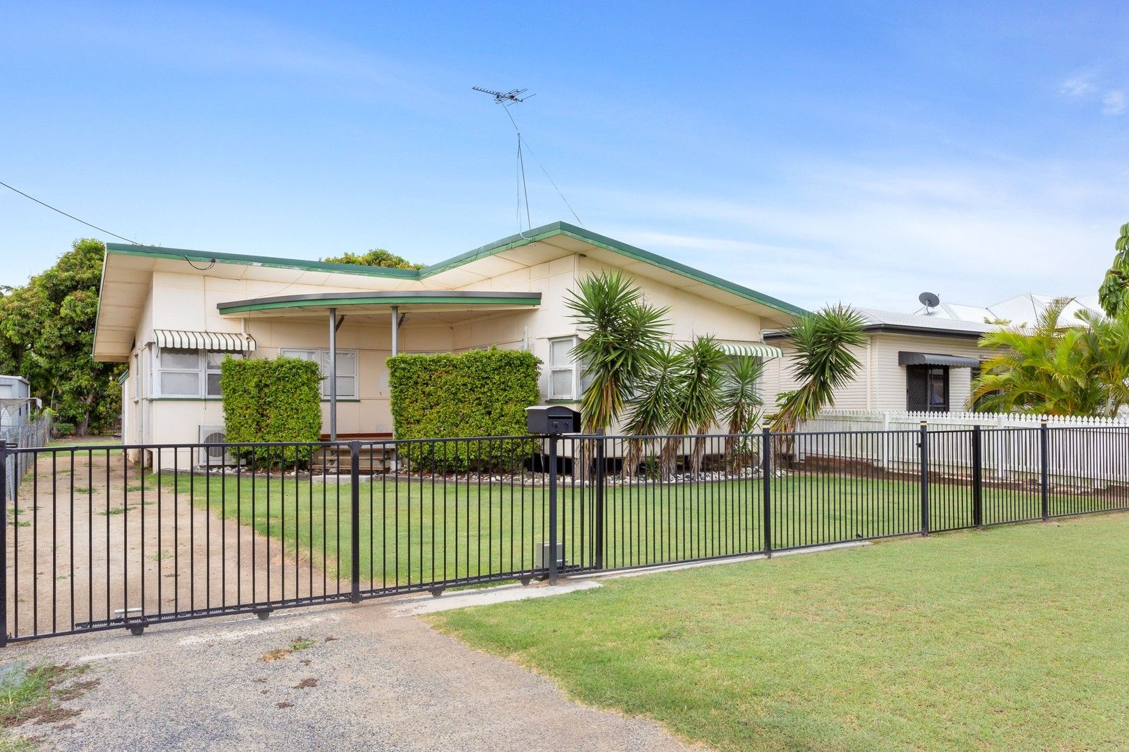 52 Luck Avenue, Wandal QLD 4700, Image 0