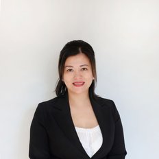 Ivy Le, Principal