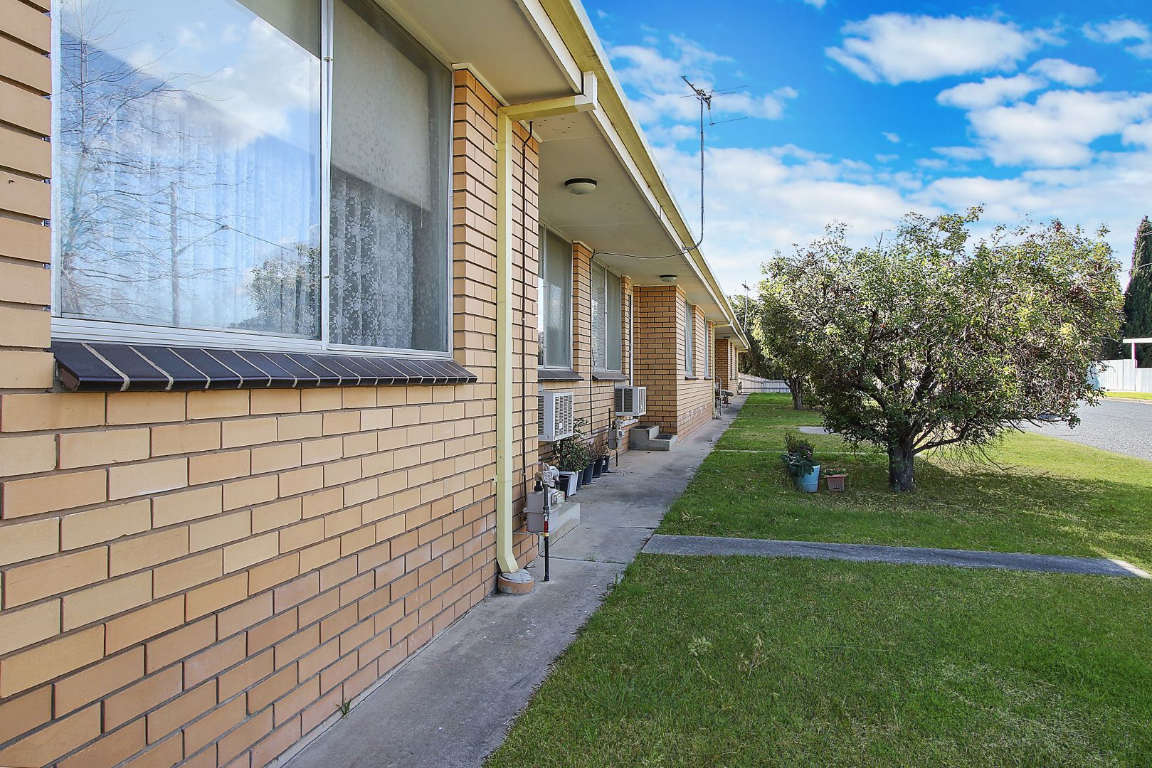 1-5/440 Hall Avenue, Lavington NSW 2641, Image 1