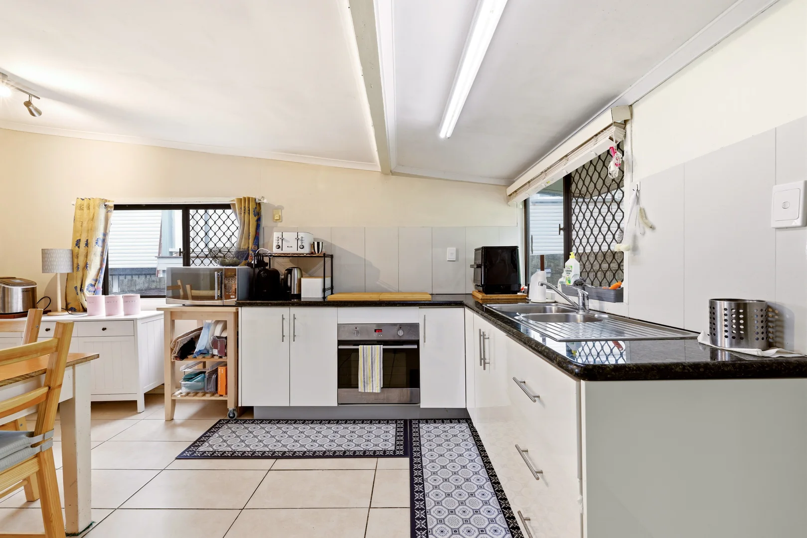 Additional image 5 of 30 Hale Street, Margate QLD 4019