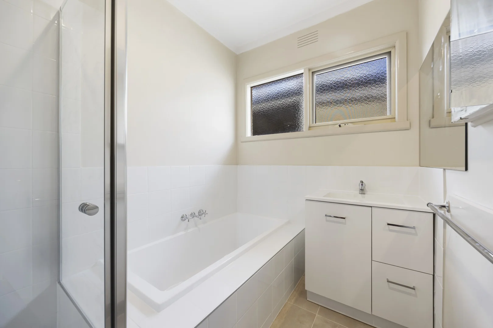 Additional image 9 of 1/8 Gale Street, Canadian VIC 3350