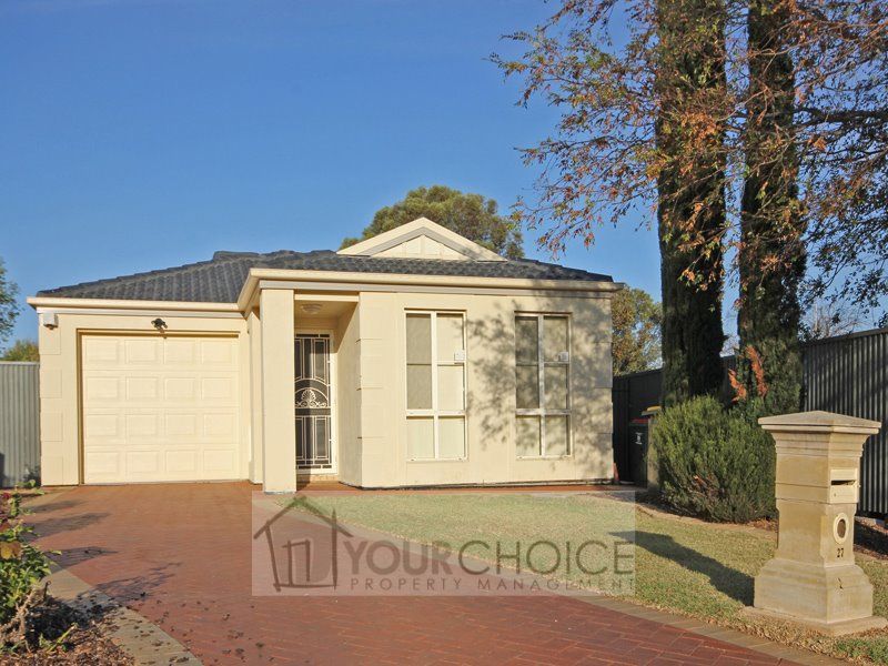 3 bedrooms House in 27 Kingfisher Road NOARLUNGA DOWNS SA, 5168