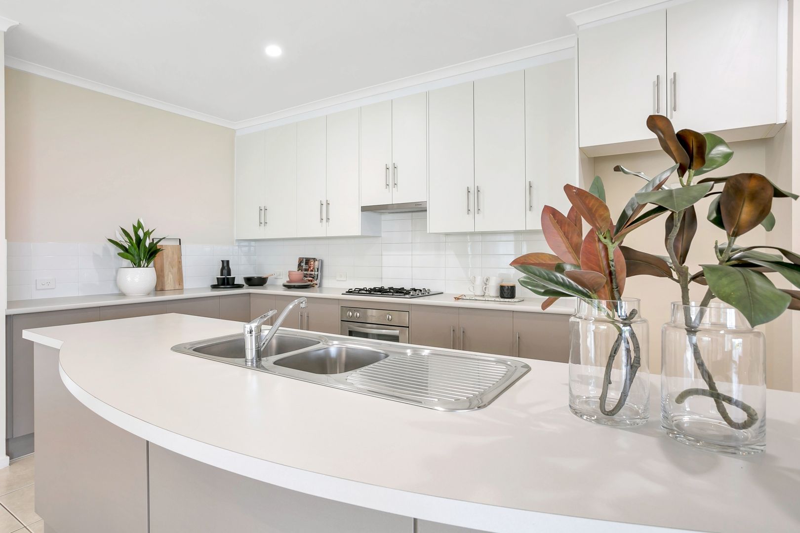 23 The Circuit, Walkley Heights SA 5098, Image 1