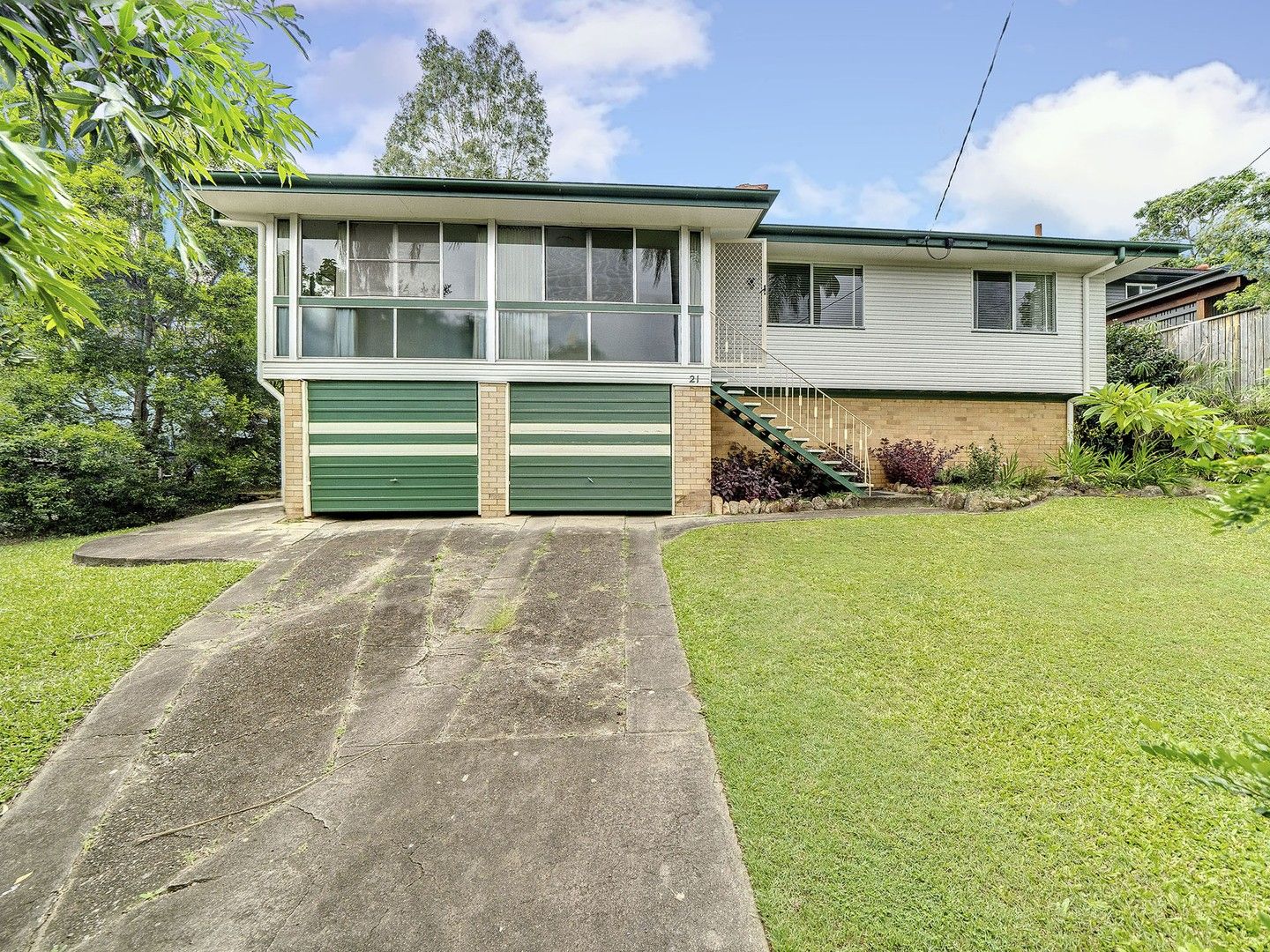 3 bedrooms House in 21 Cedlen Street CAMP HILL QLD, 4152