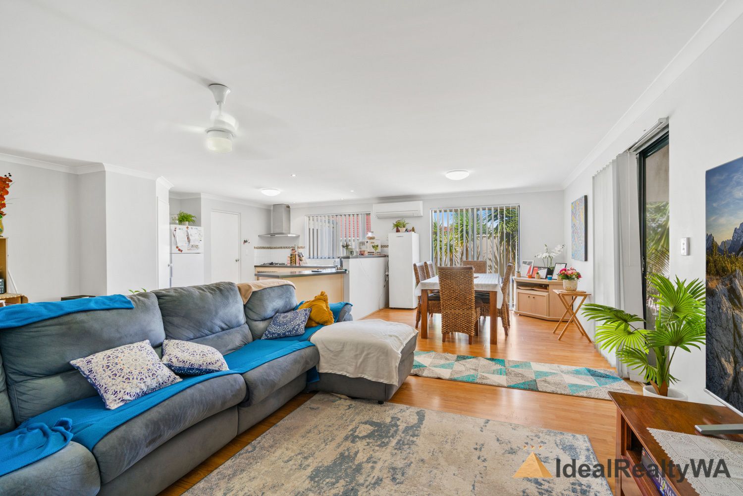 26 Ravendale Drive, Dudley Park WA 6210, Image 0