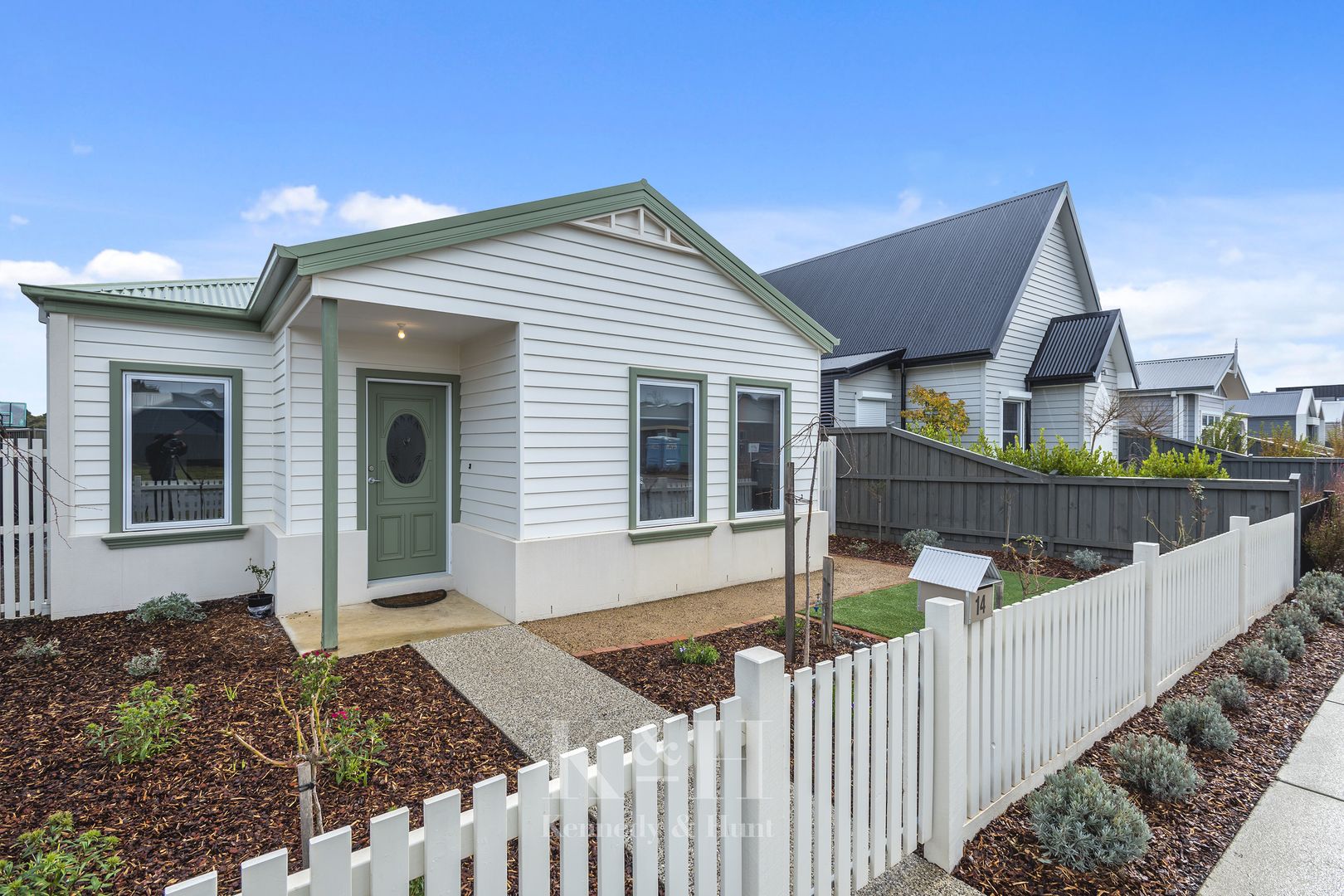 14 Cover Drive, New Gisborne VIC 3438, Image 1