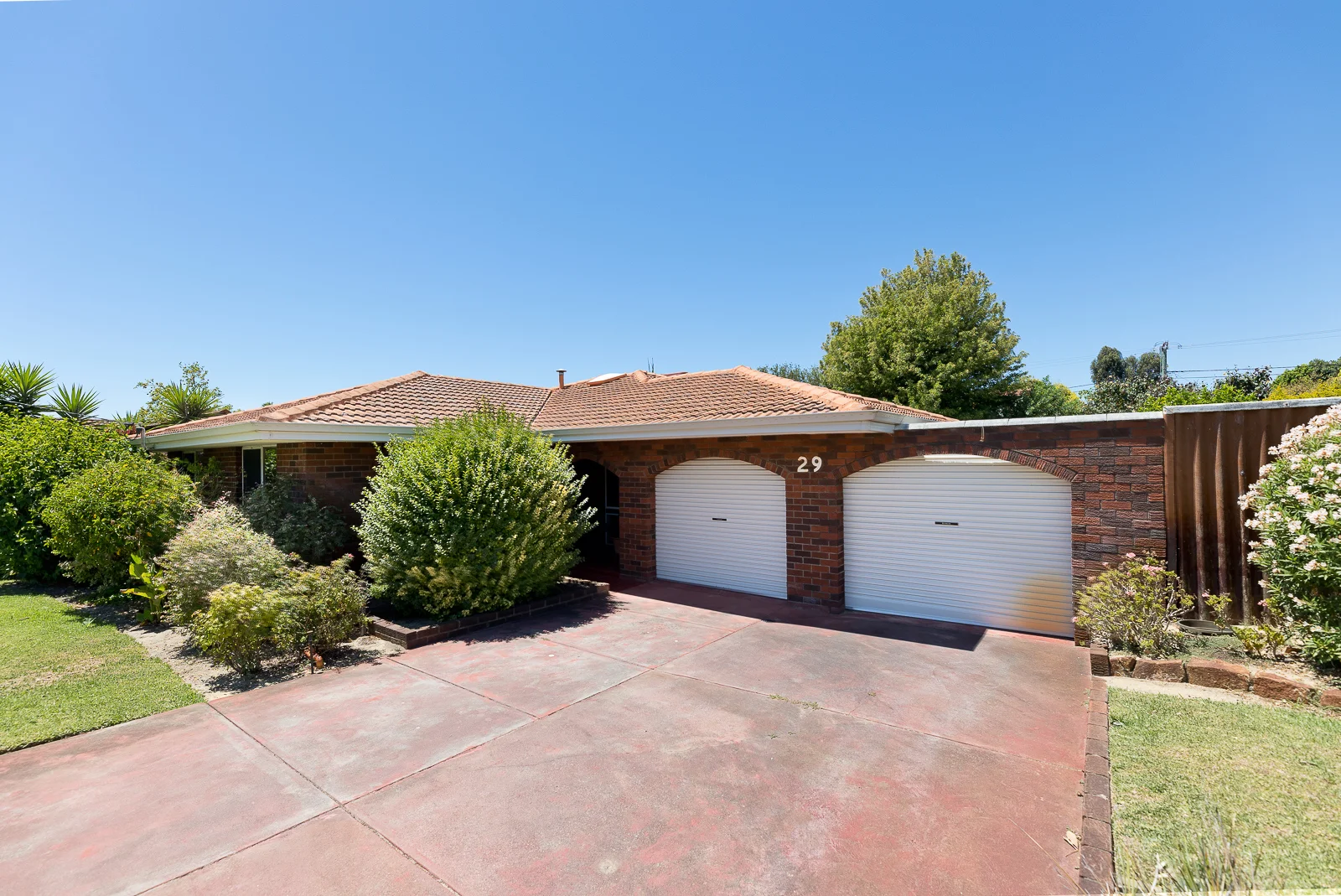 29 Dalston Crescent, Kardinya WA 6163