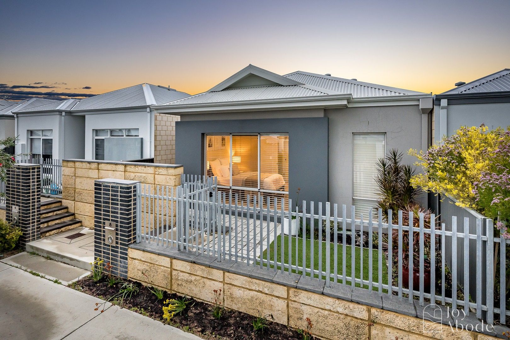 8 Chambered Way, Jindalee WA 6036, Image 1