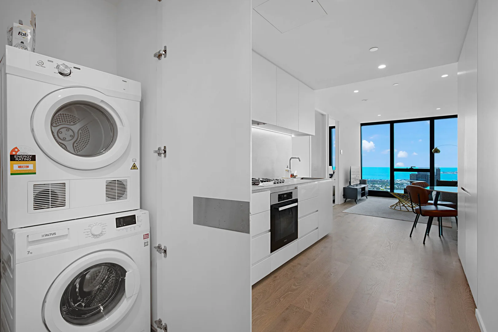 Additional image 7 of 5715/70 Southbank Blvd, Southbank VIC 3006