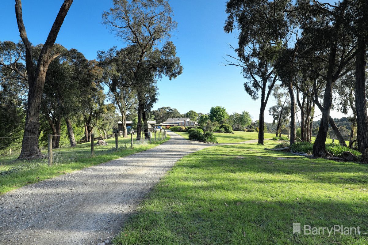 8 Brodrick Road, Macclesfield VIC 3782, Image 2