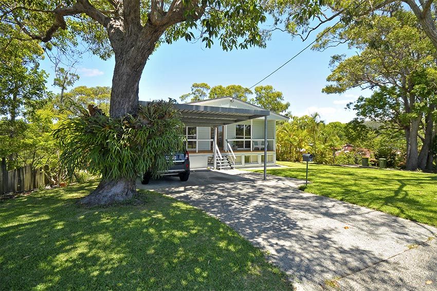 4 Hillcrest Avenue, Tugun QLD 4224, Image 1