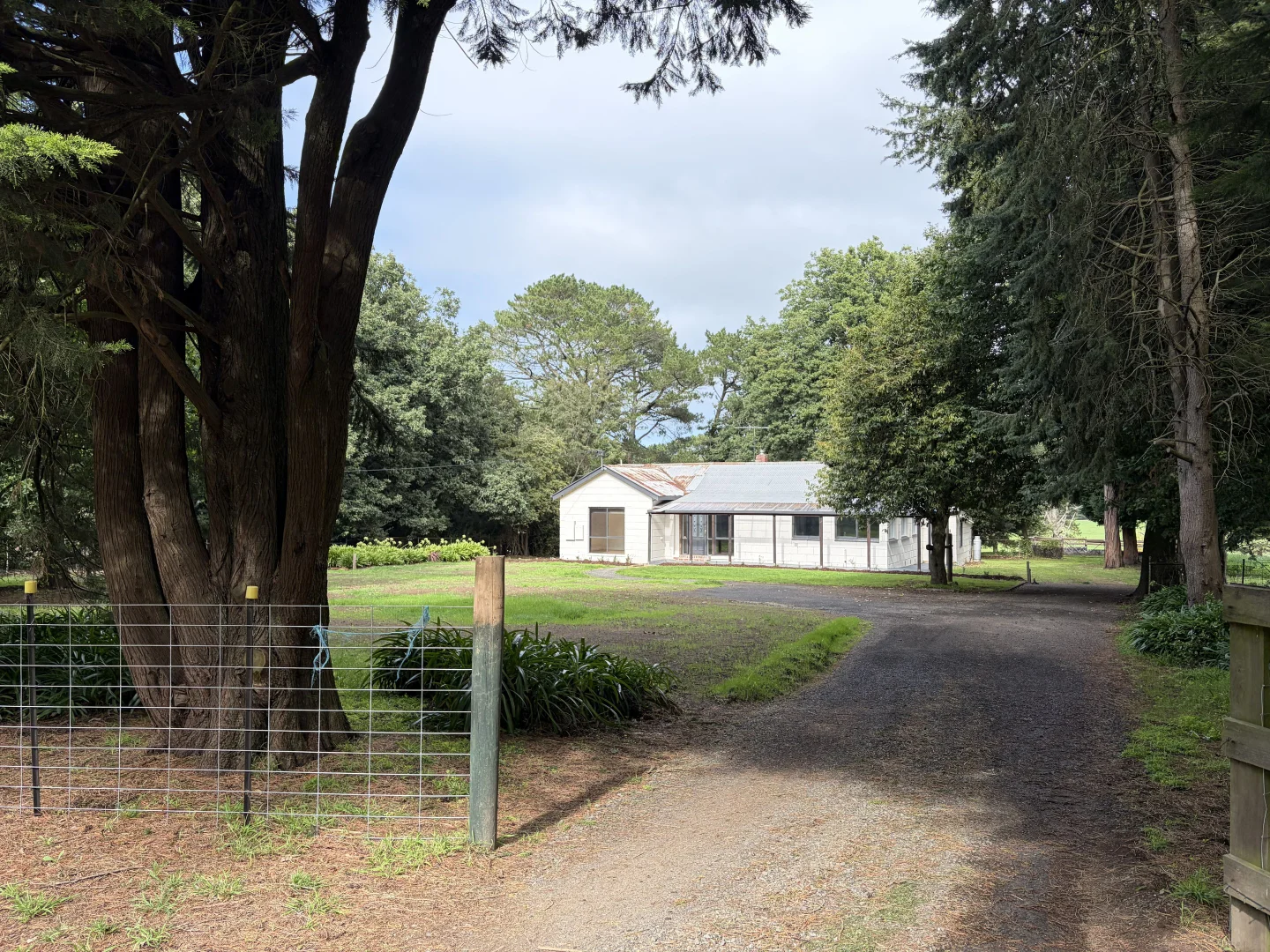 Additional image 18 of 261 Knox Rd, Romsey VIC 3434