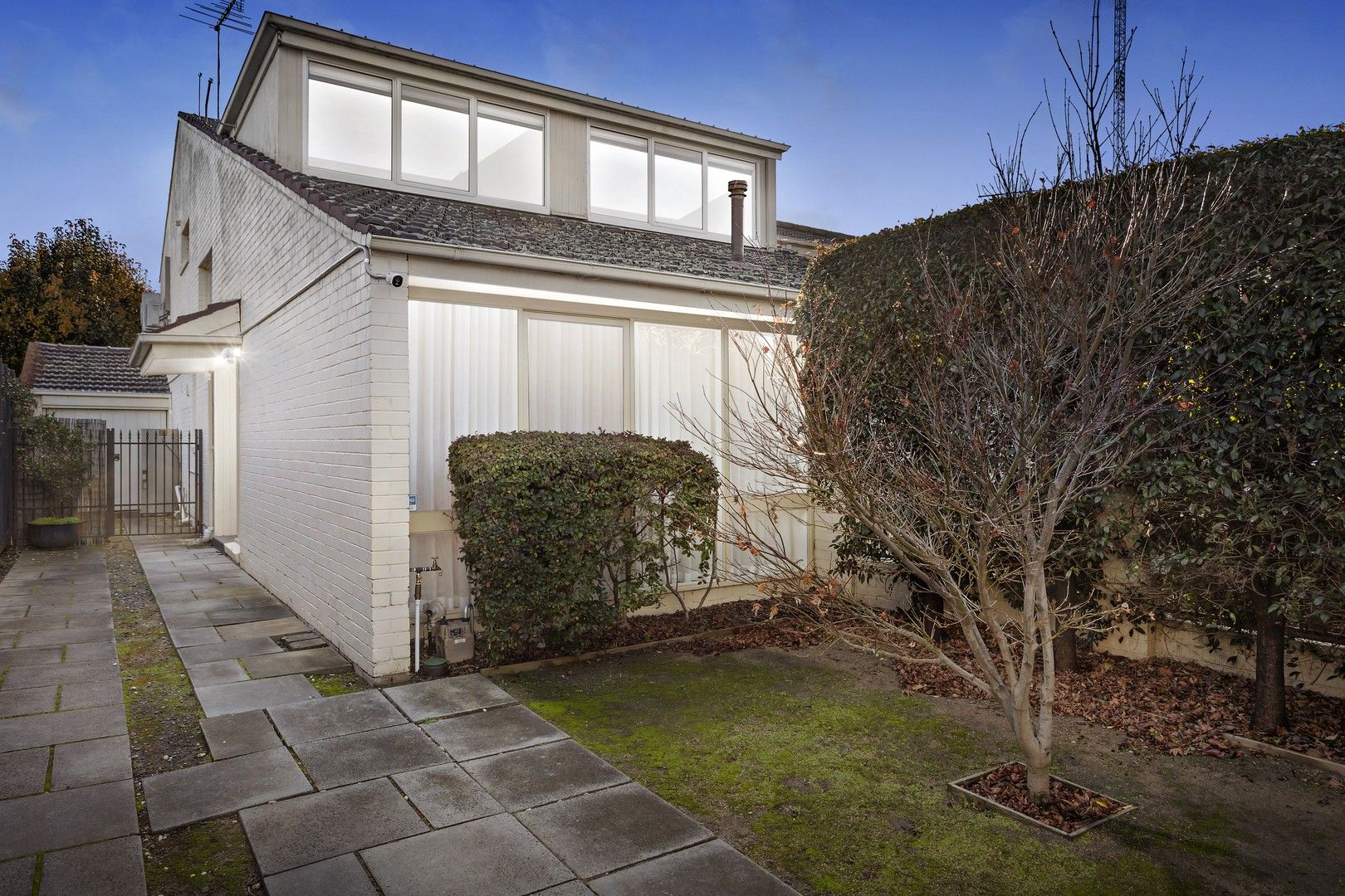 3 bedrooms Townhouse in 12a Parliament Street BRIGHTON VIC, 3186