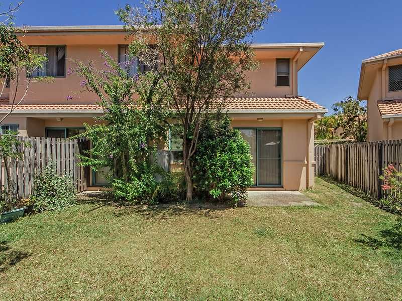 4/92 Guineas Creek Road, CURRUMBIN WATERS QLD 4223, Image 1