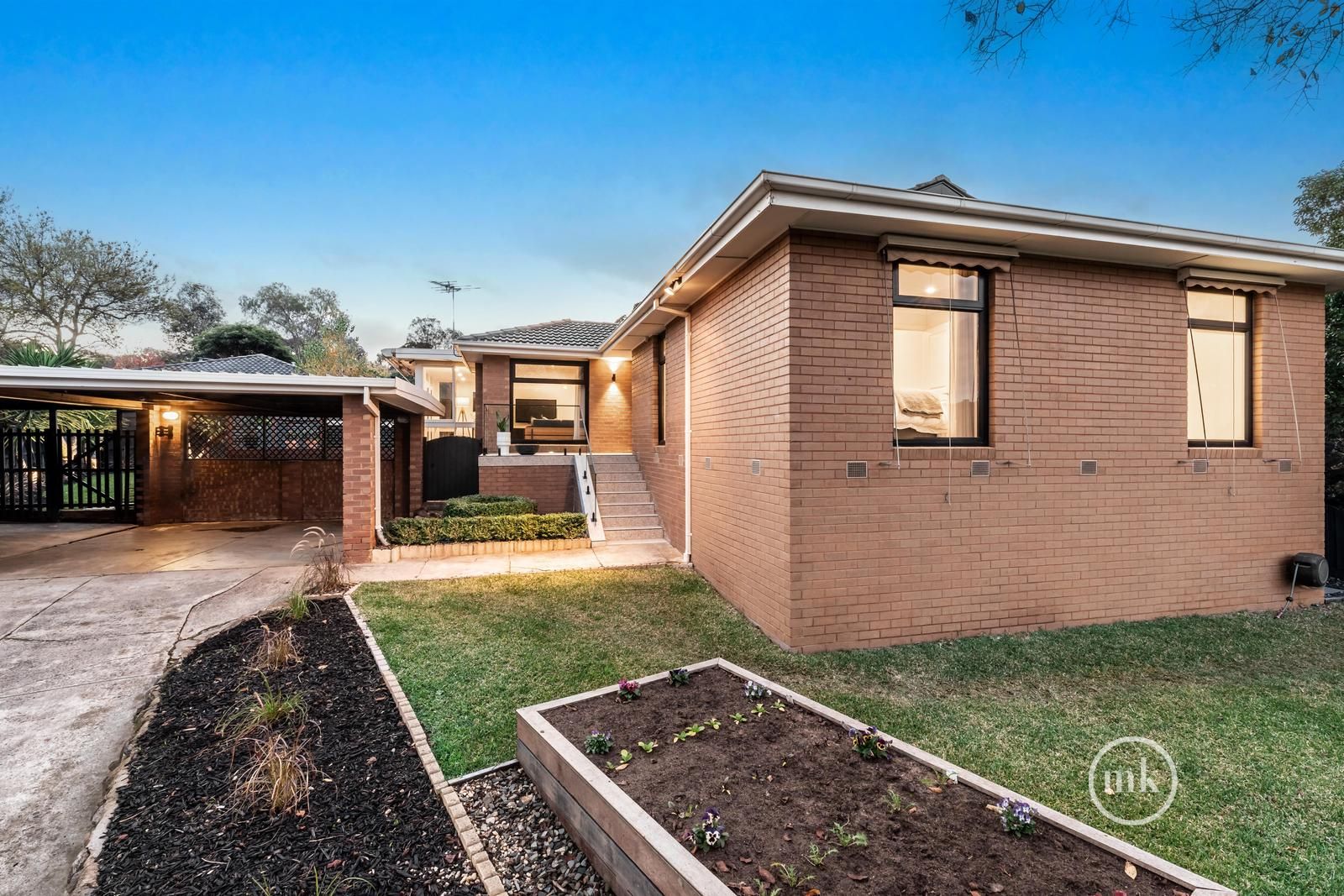 4 Yatama Court, Greensborough VIC 3088, Image 0