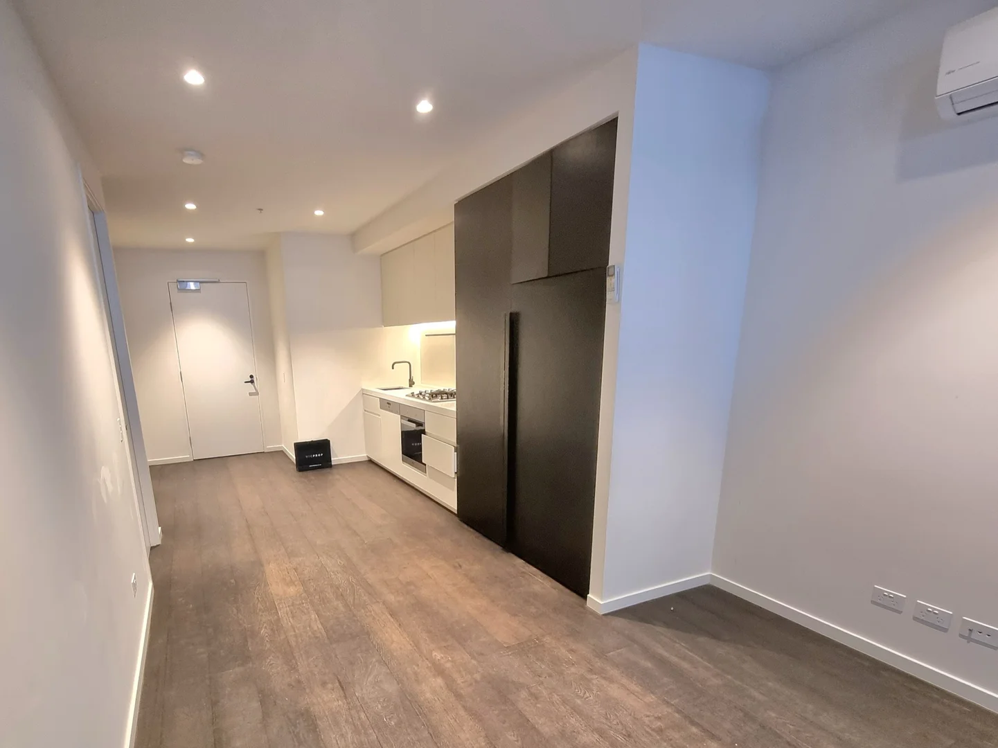 Additional image 13 of 1B1B/450 St Kilda Road, Melbourne VIC 3004