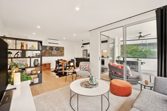 15/48 Addison Avenue Bulimba 4171 - Image 3