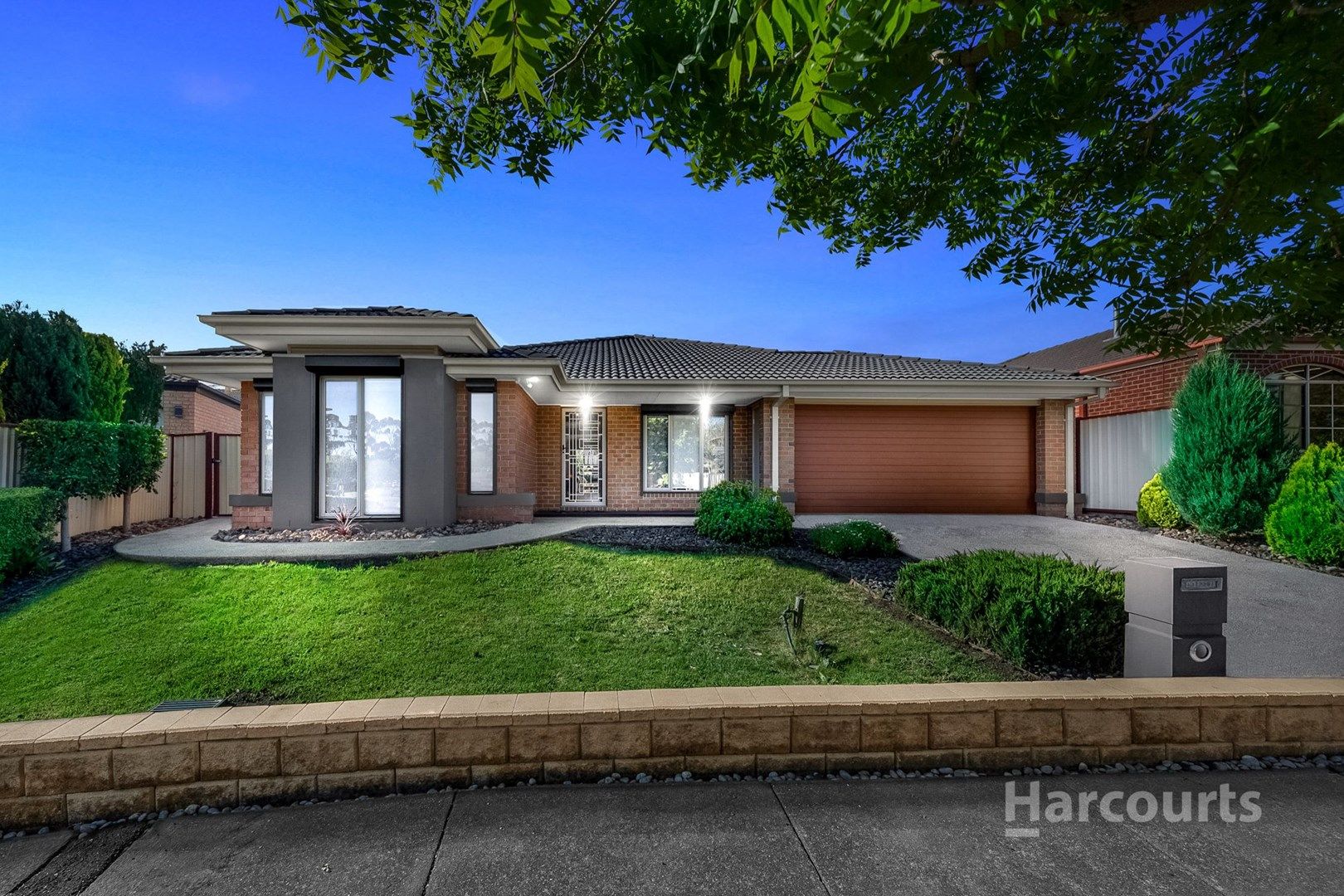 19 Reg Chalke Crescent, Cairnlea VIC 3023, Image 0