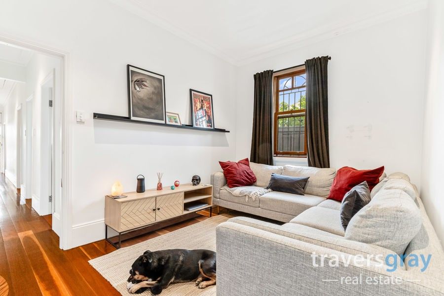 2 bedrooms House in 75 Chelmsford street NEWTOWN NSW, 2042