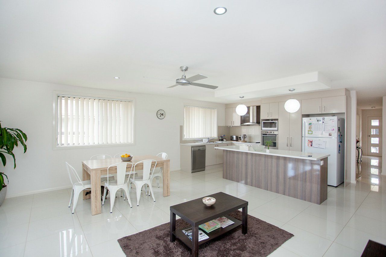 48 Albatross Way, Old Bar NSW 2430, Image 2