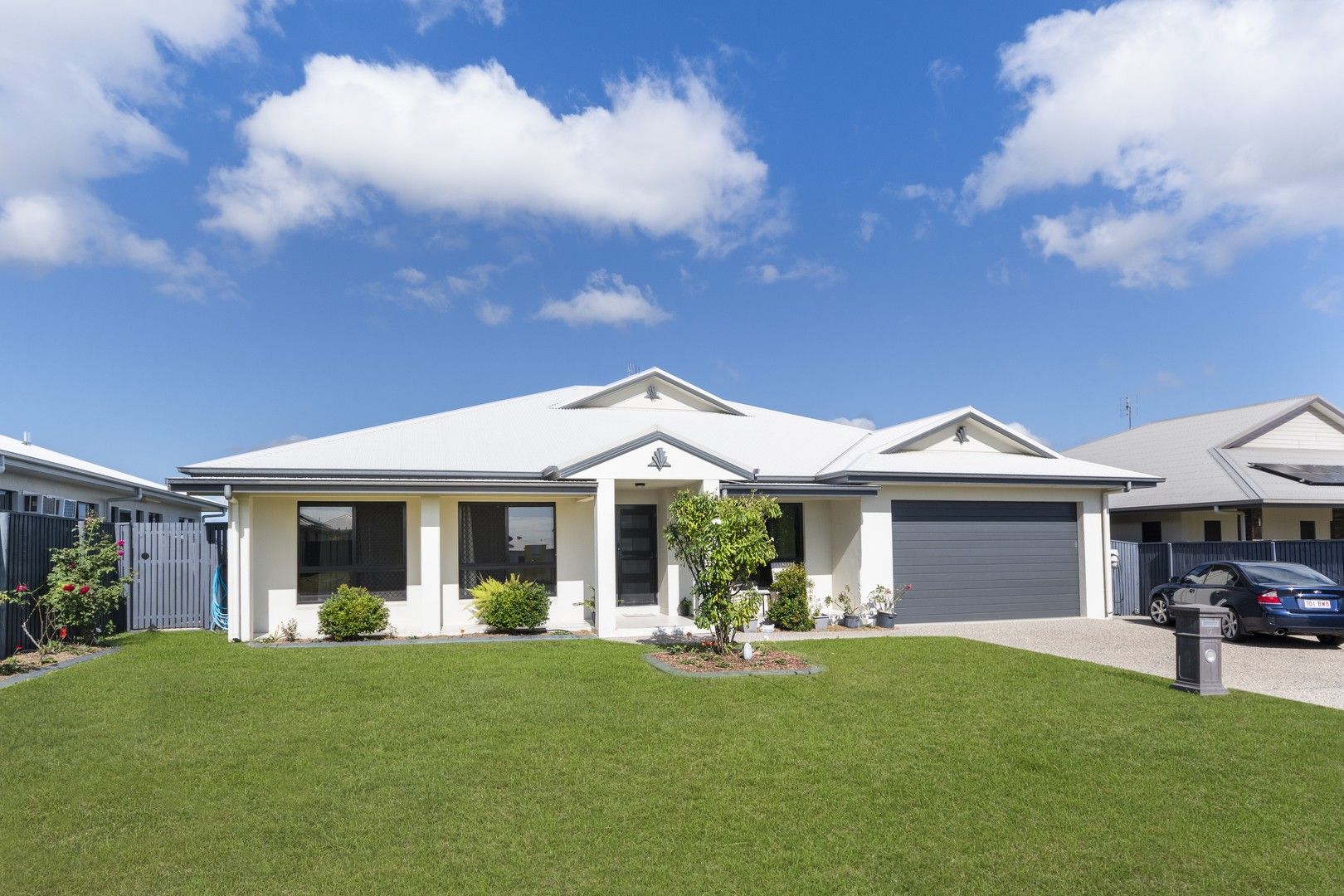4 bedrooms House in 121 Goicoechea Drive BUSHLAND BEACH QLD, 4818