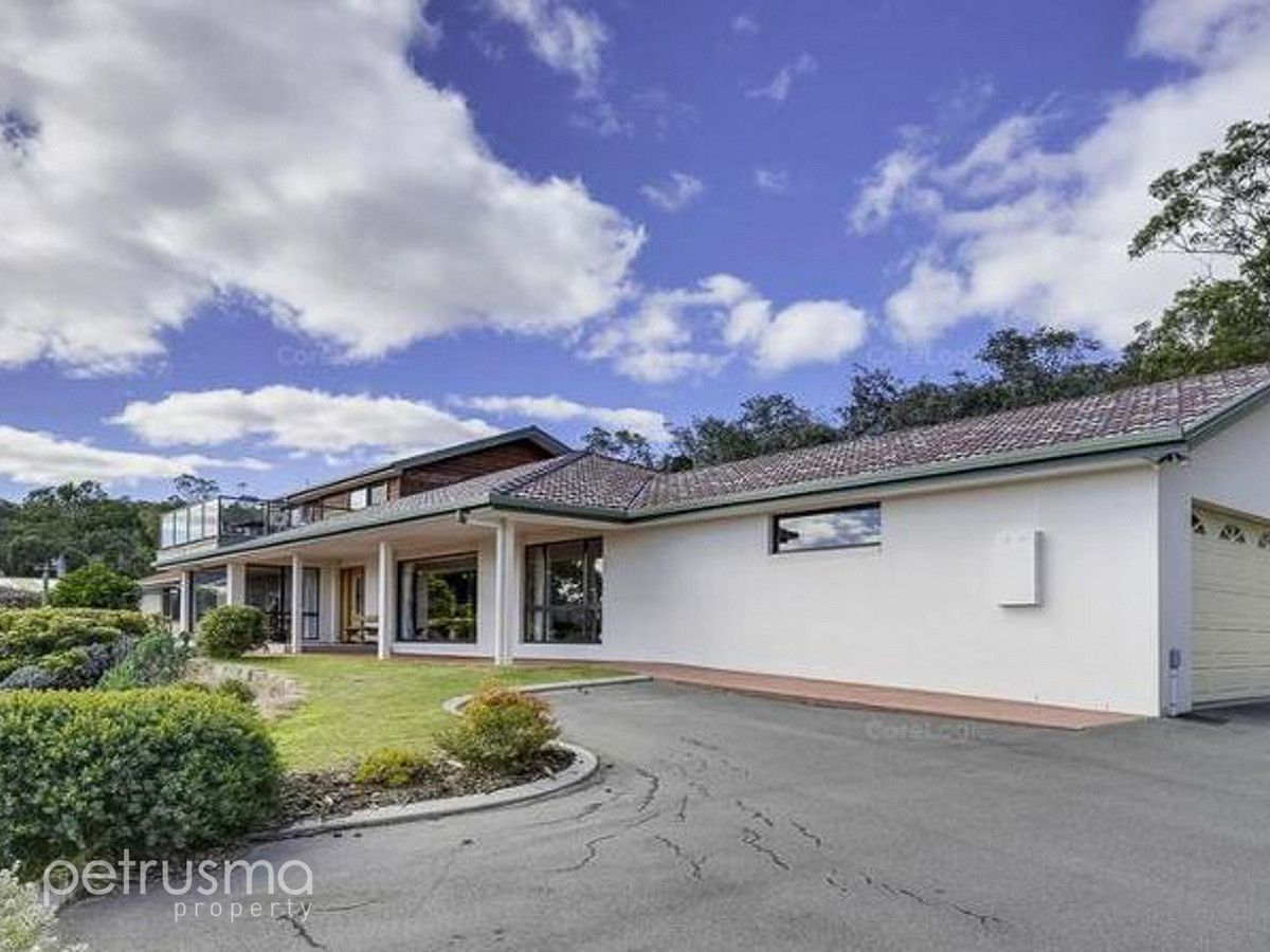 5 bedrooms House in 10 Monique Street HOWRAH TAS, 7018