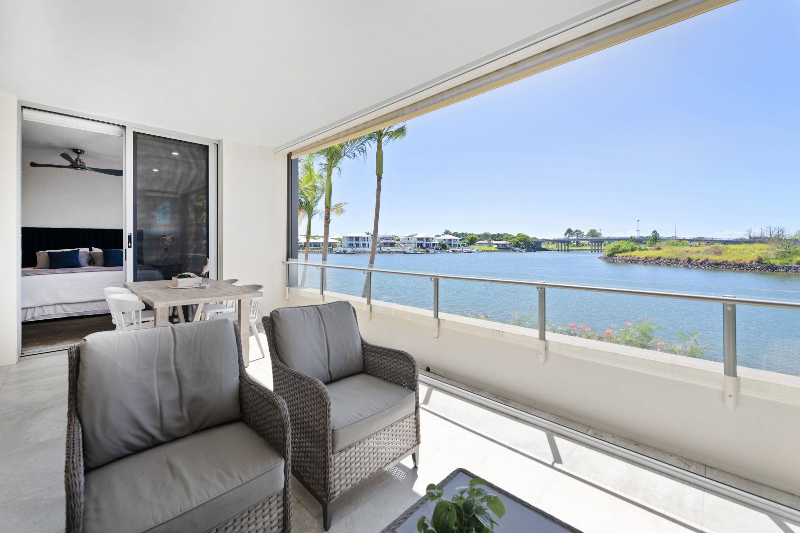 412/3 Pendraat Parade, Hope Island QLD 4212