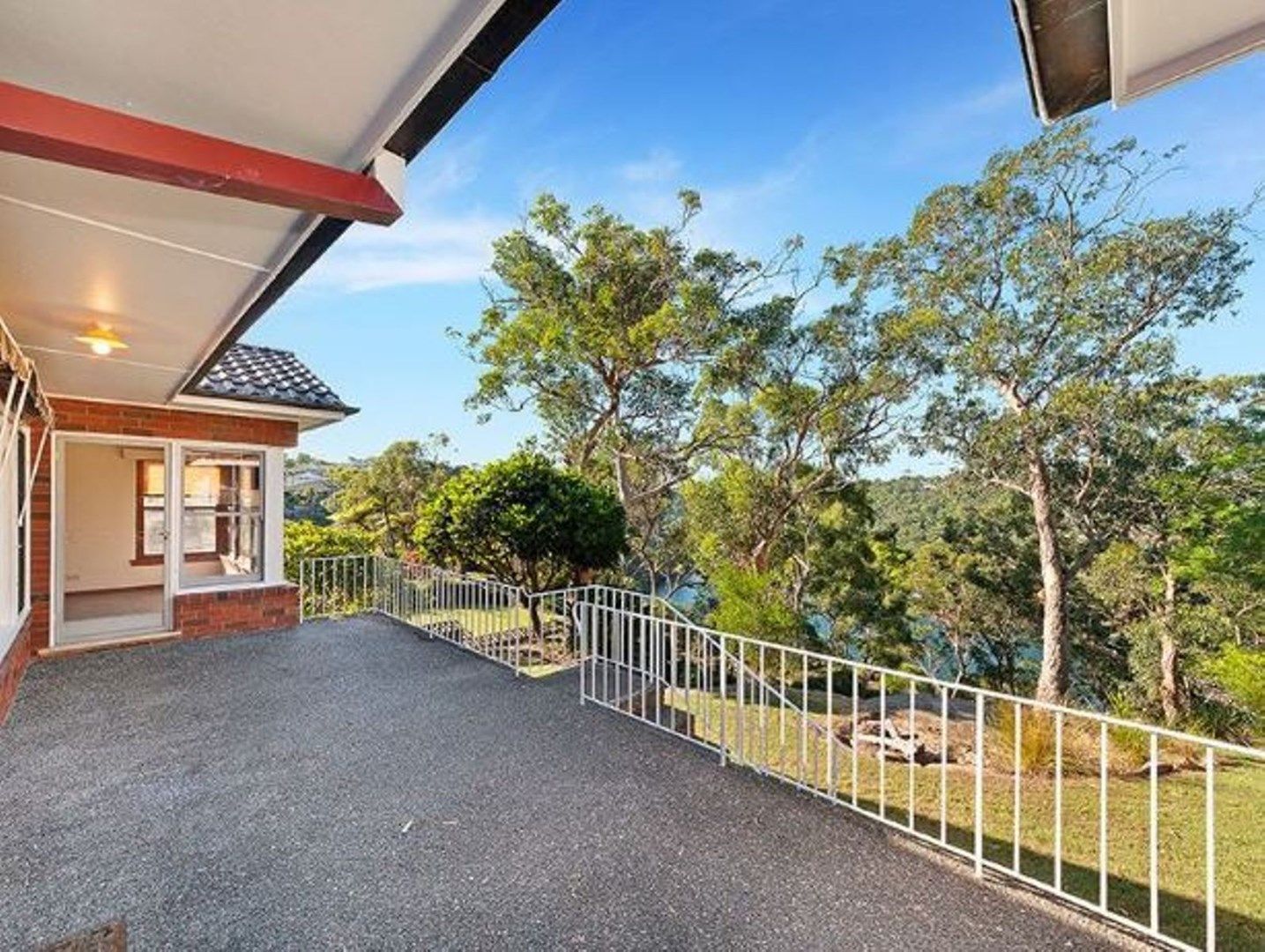 81 Neerim Road, Castle Cove NSW 2069, Image 2