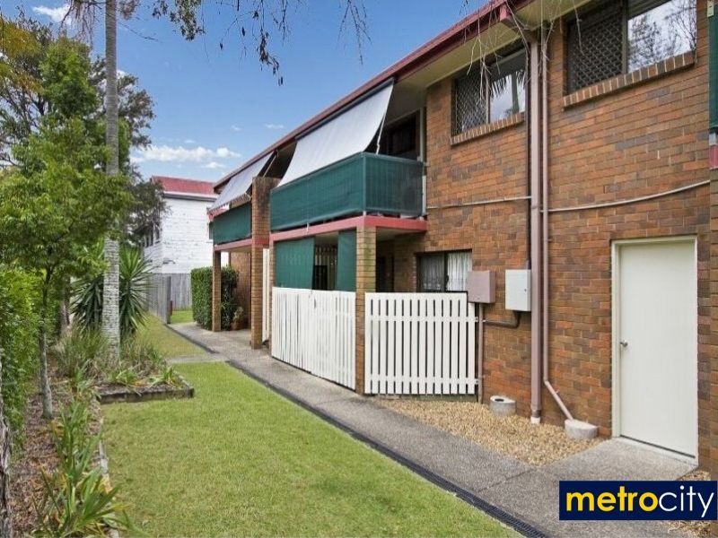 2/84 Victoria Terrace, Greenslopes QLD 4120, Image 0