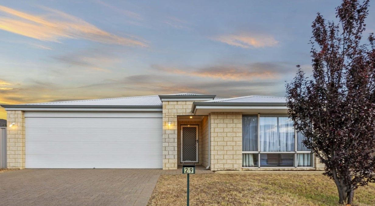 4 bedrooms House in 29 Kilkenny Loop BROOKDALE WA, 6112