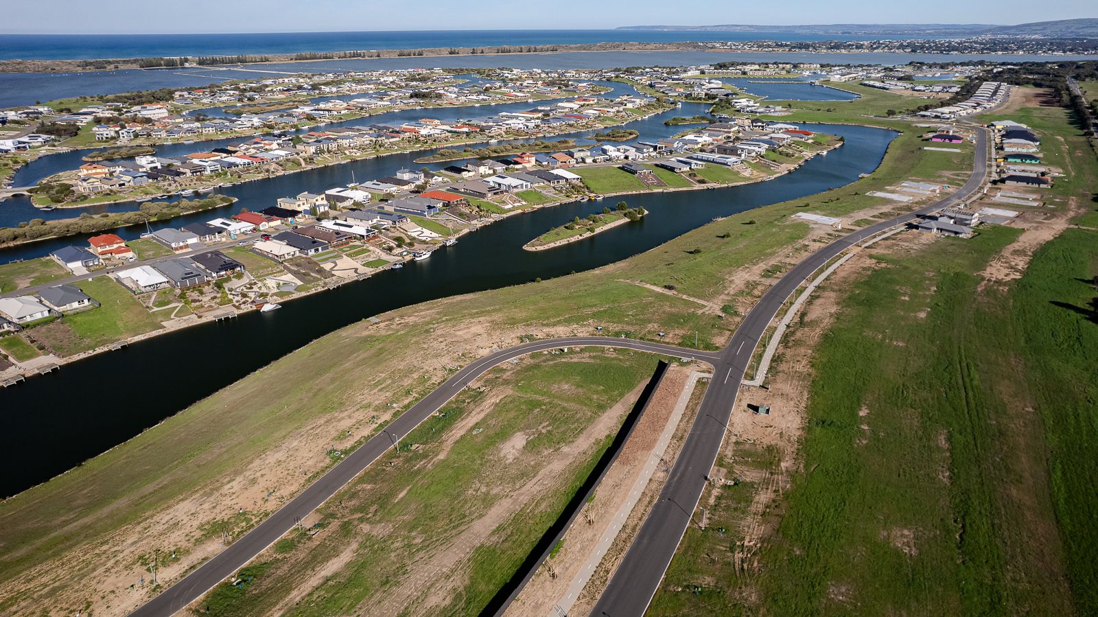 1 Tyro Parade, Hindmarsh Island SA 5214, Image 0