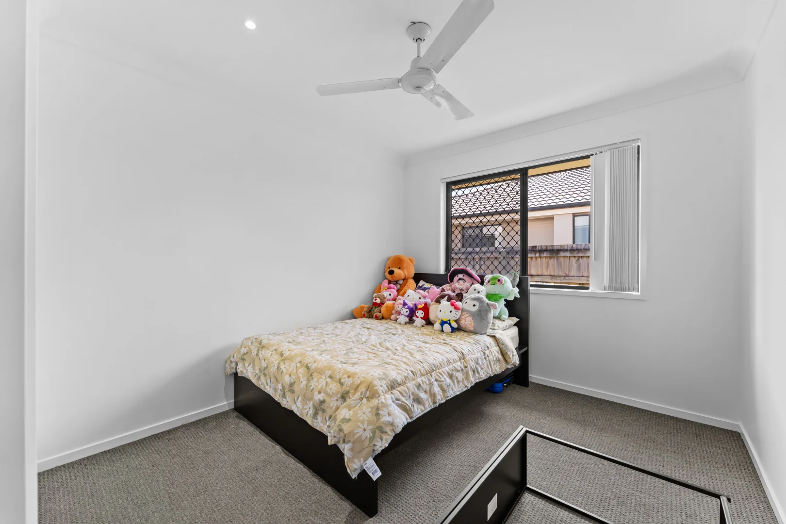 Additional image 7 of 142 Bankswood Drive, Redland Bay QLD 4165