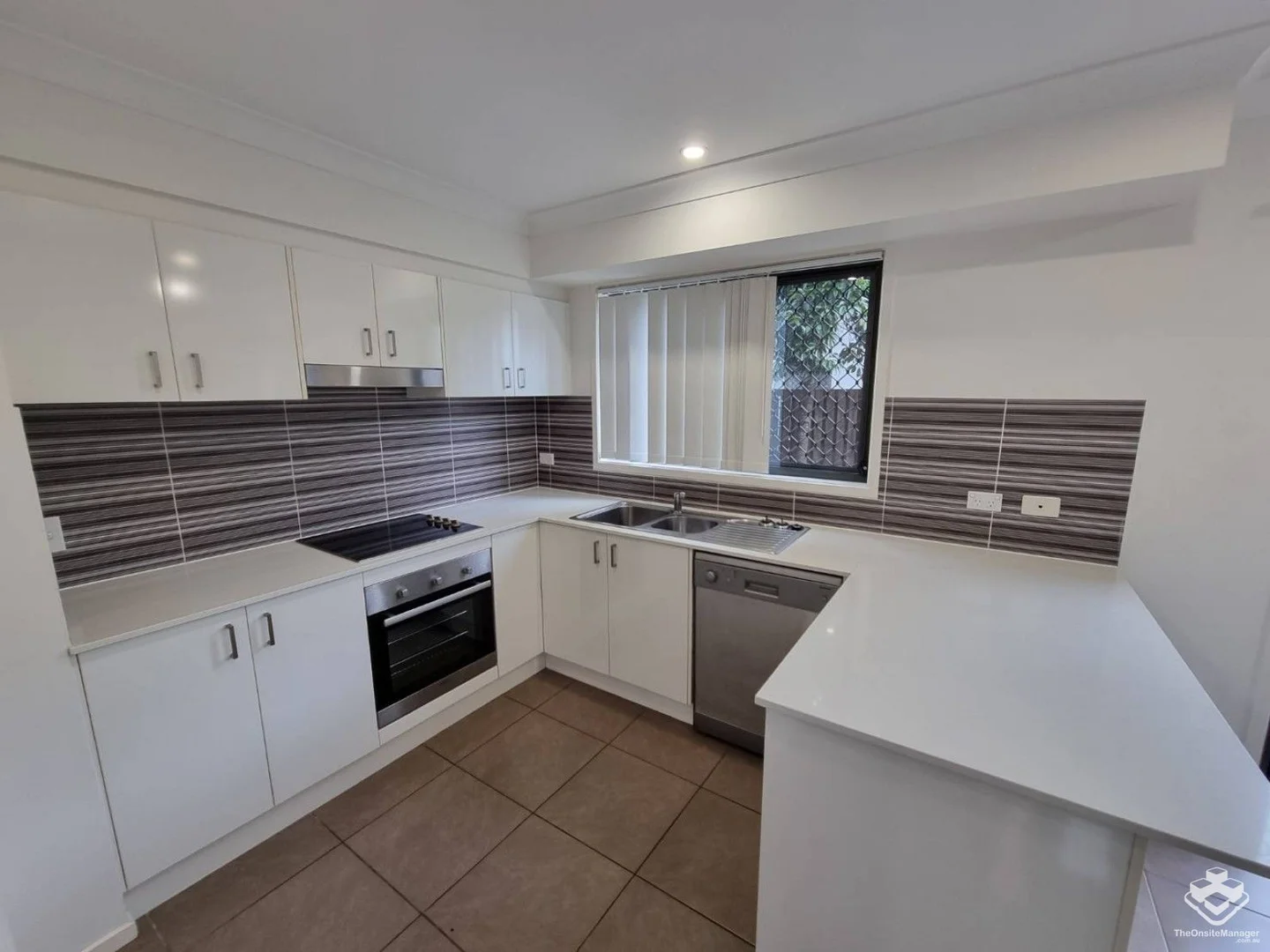 Additional image 5 of Calamvale QLD 4116