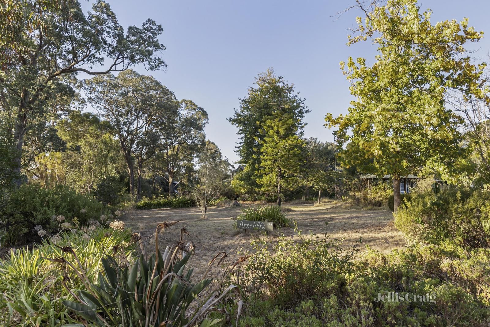 148-150 Berringa Road, Park Orchards VIC 3114, Image 2