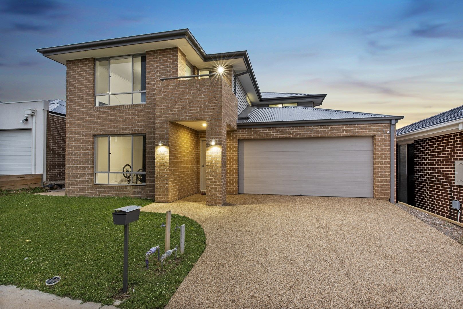 16 Ambleside Way, Officer VIC 3809, Image 0