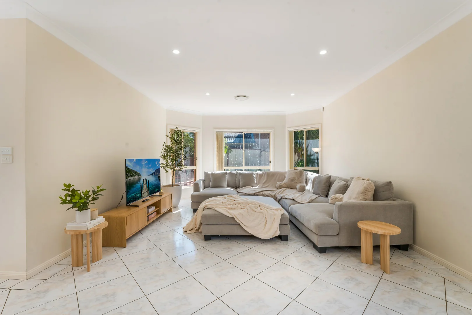 Additional image 7 of 22 St Helens Close, West Hoxton NSW 2171